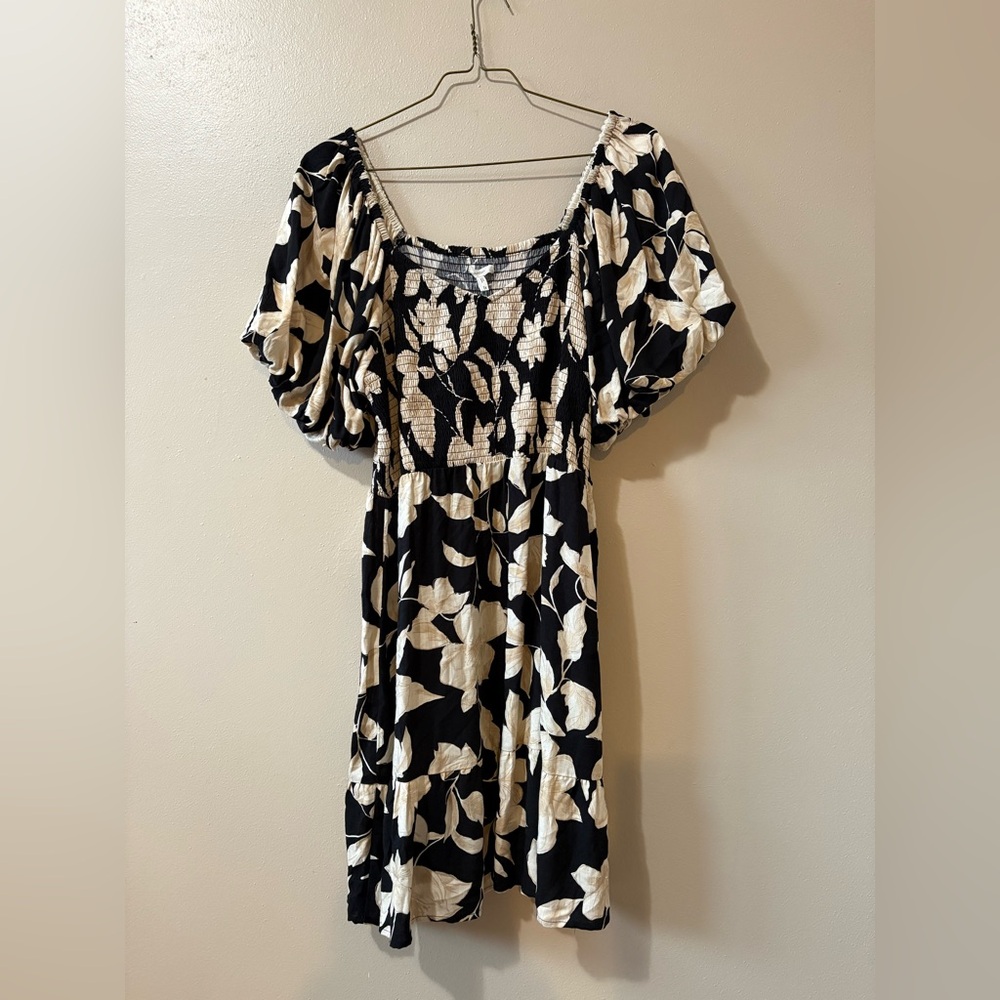Maurice’s Floral Sweetheart Bubble Short Sleeve Mini Dress Size 1X NWT!!